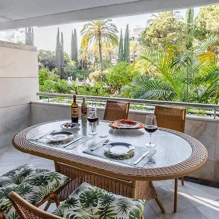 Appartement 1st Line Exclusive In Heart Of The Golden Mile